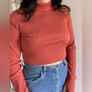 🍁American Eagle Thick Orange Mock Neck🍁